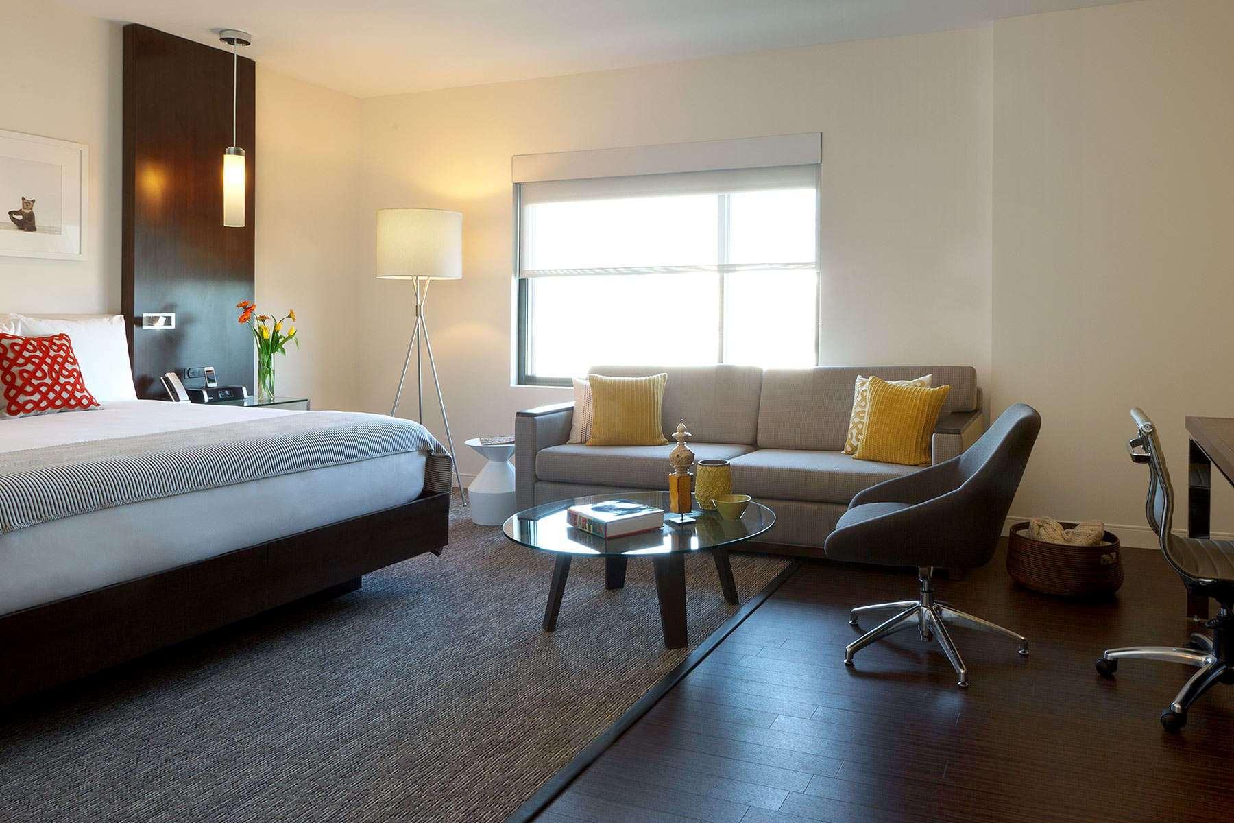 The Alexander Hotel Индианаполис Екстериор снимка