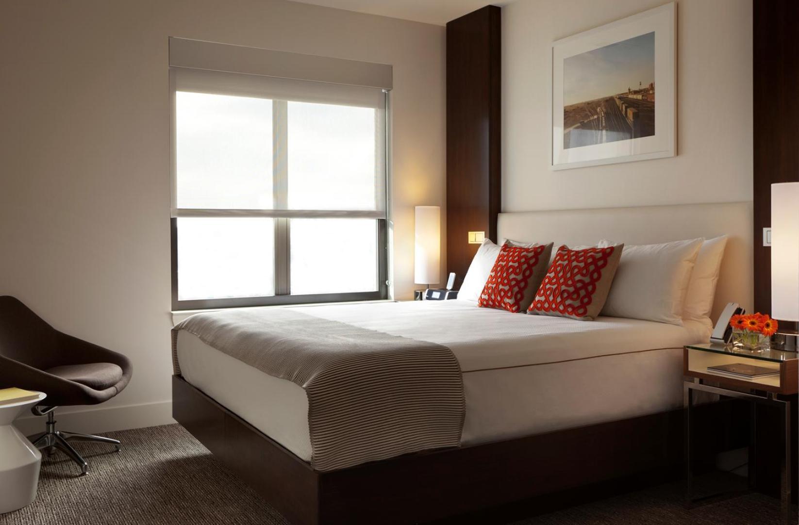 The Alexander Hotel Индианаполис Екстериор снимка